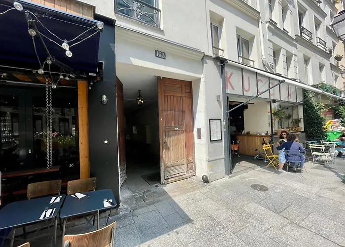 Marais Etienne Marcel Apartment